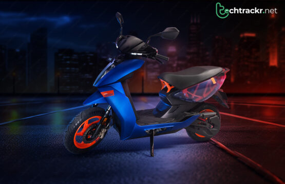 ther-450-Apex-is-an-electric-scooter-techtrackr